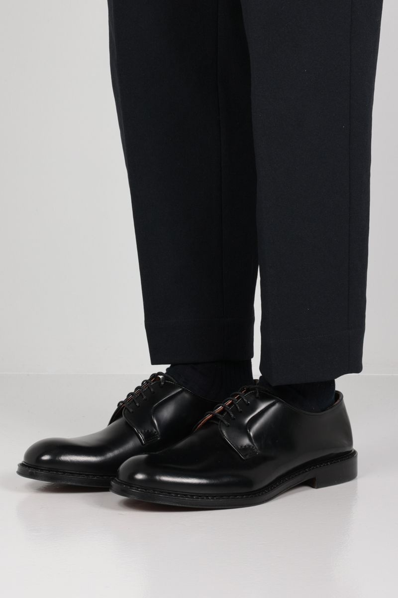 Doucal's Almond-toe Leather Derby Shoes In Black