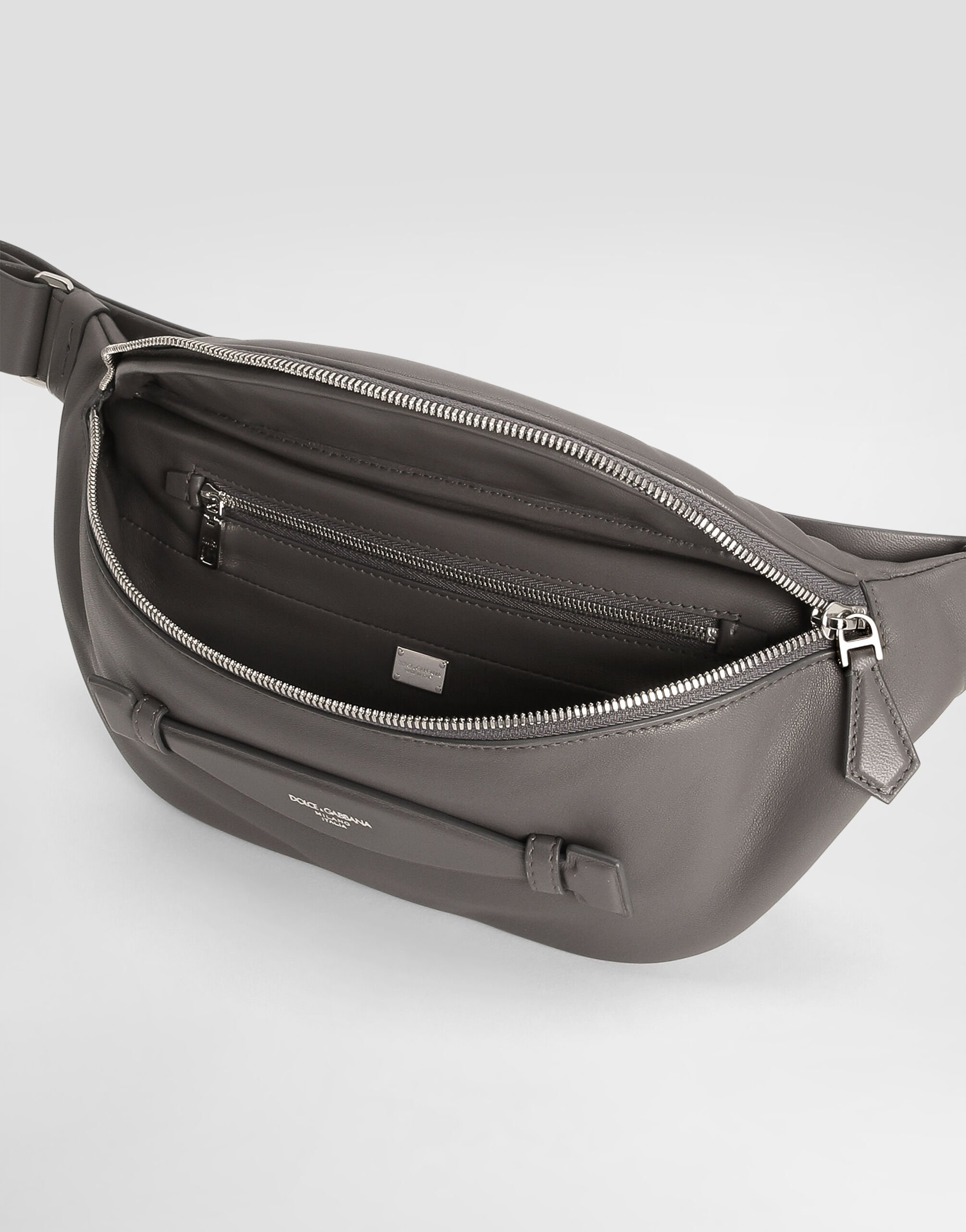 Dolce & Gabbana Leather Belt Bag In Black