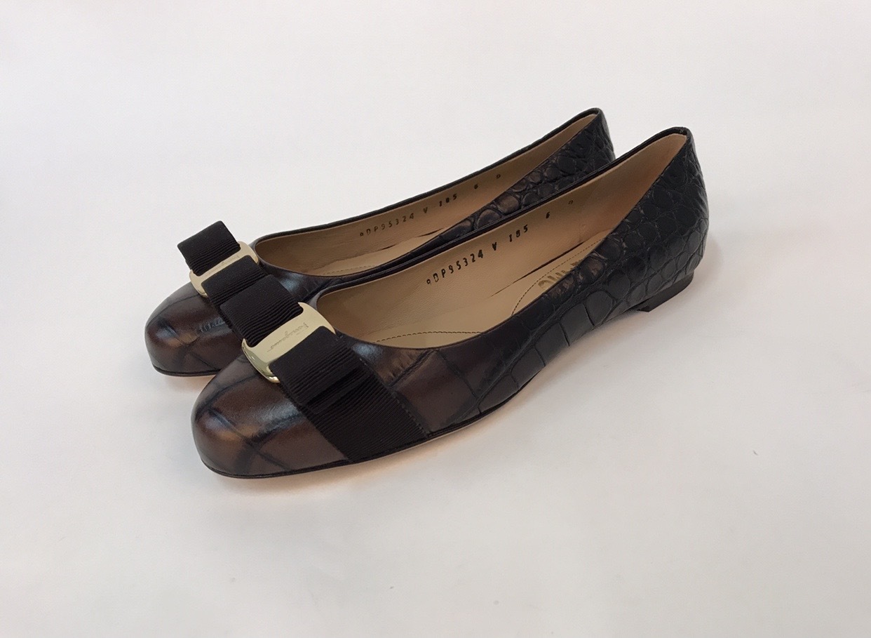 Ferragamo Bowknot Ballet Shoes In Black