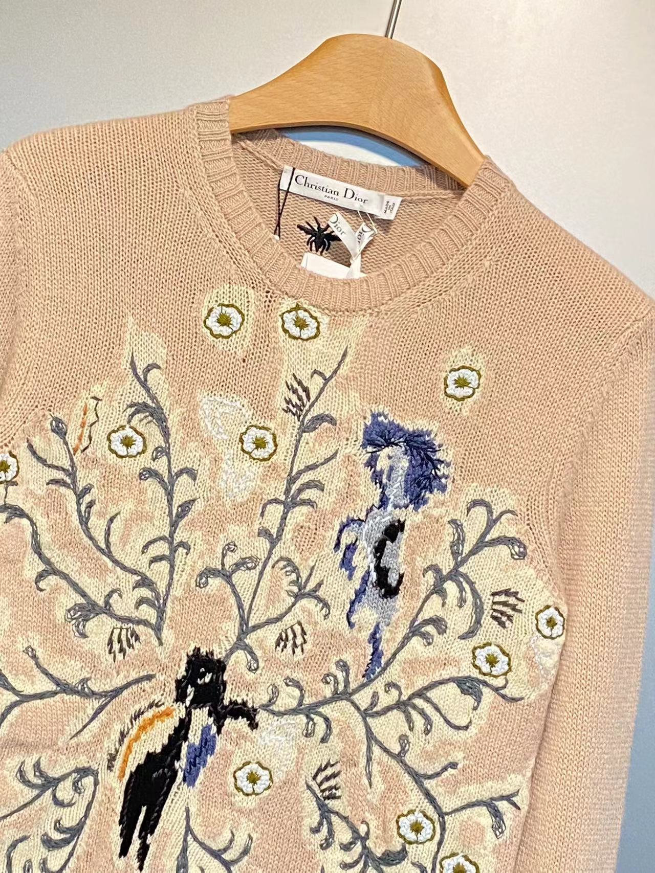 DIOR LONG-SLEEVED SWEATER 