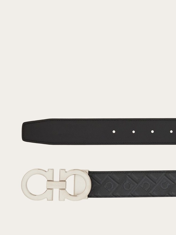 Ferragamo Adjustable Reversible Gancini Smooth Finish Belt In Black