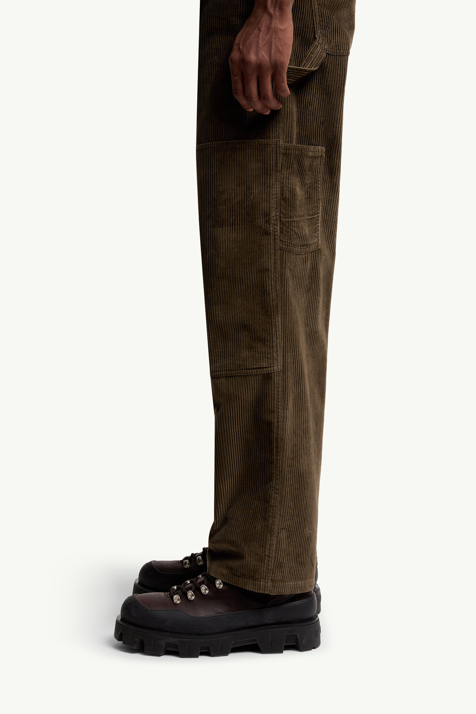 Moncler Corduroy Straight Leg Drawstring Pants In Green