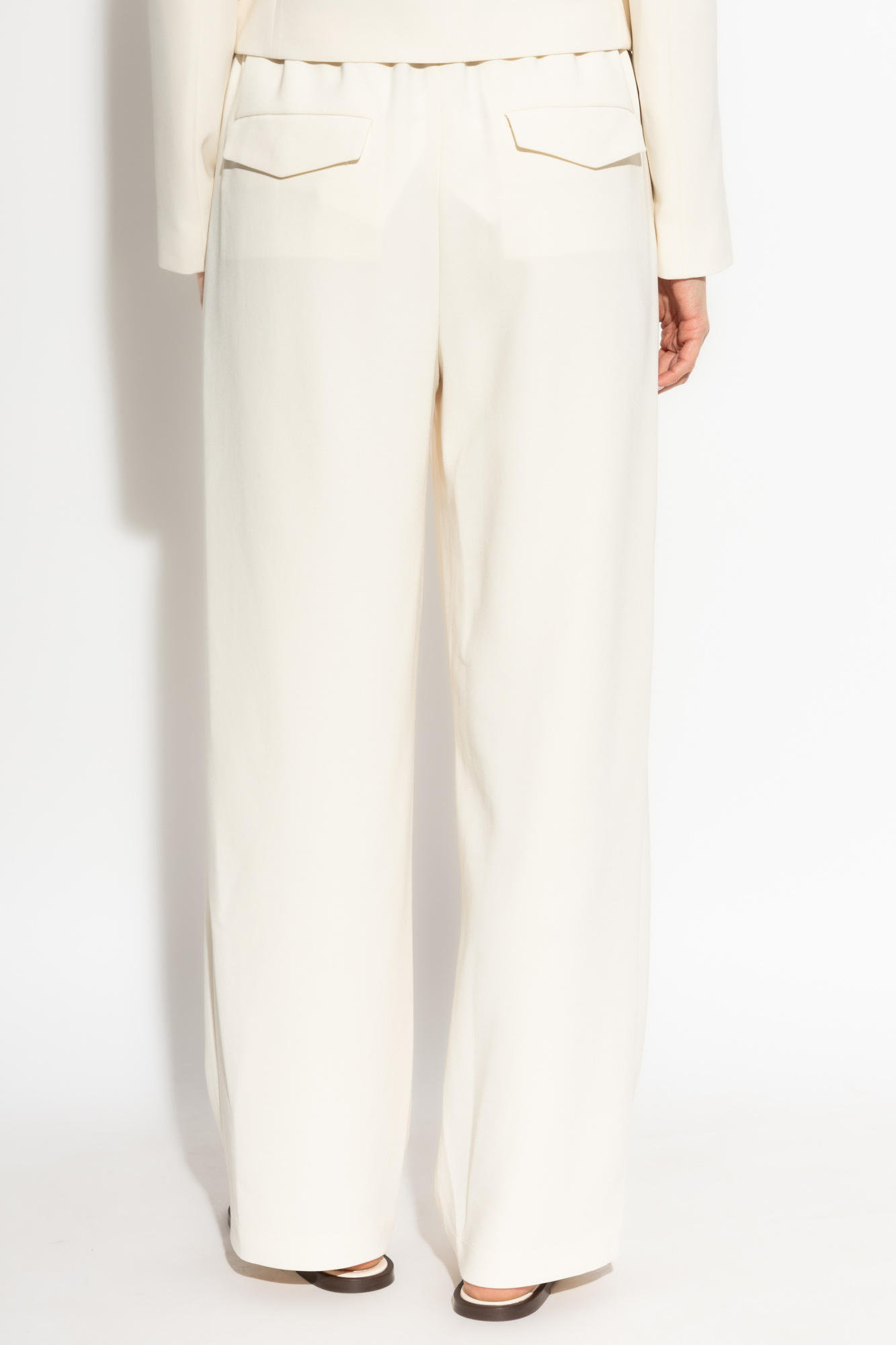 Theory Elastic Waist Casual Pants In White