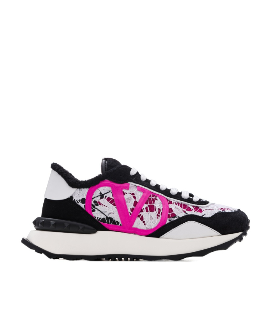 Valentino Round Head Fastened With Low-top Casual Sneakers In White