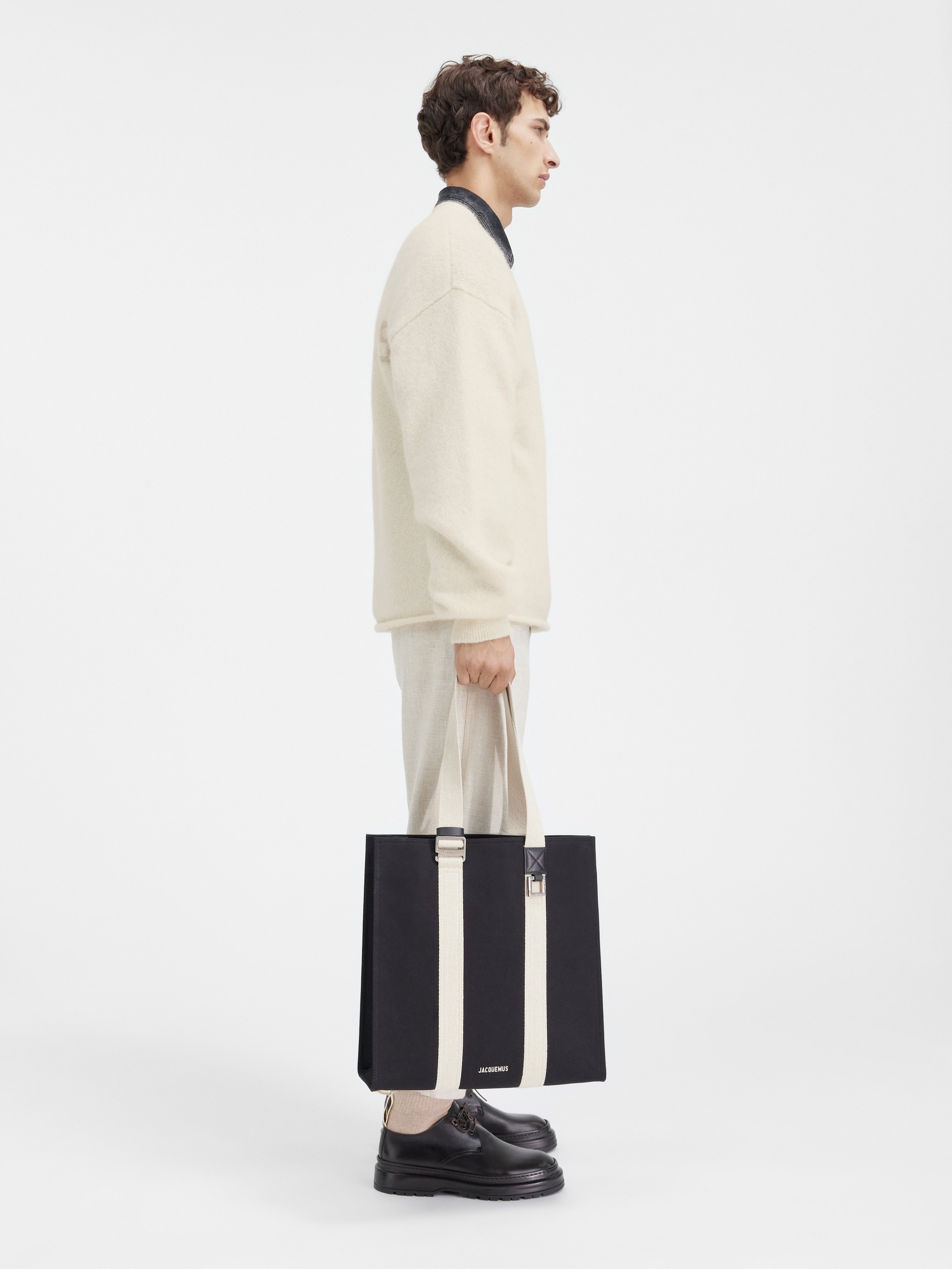 Jacquemus Logo Knit Sweater In White