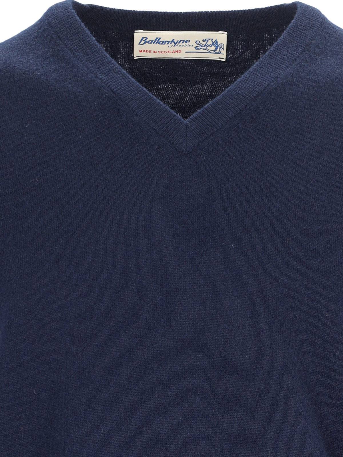 Ballantyne V Neck Pullover In Black