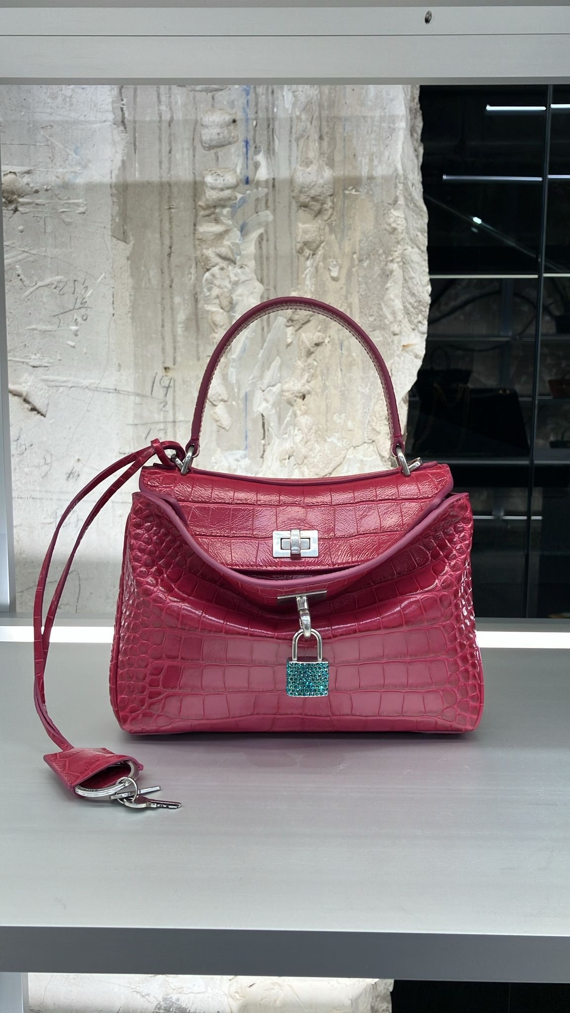 Balenciaga Rodeo Mini Tote In Red
