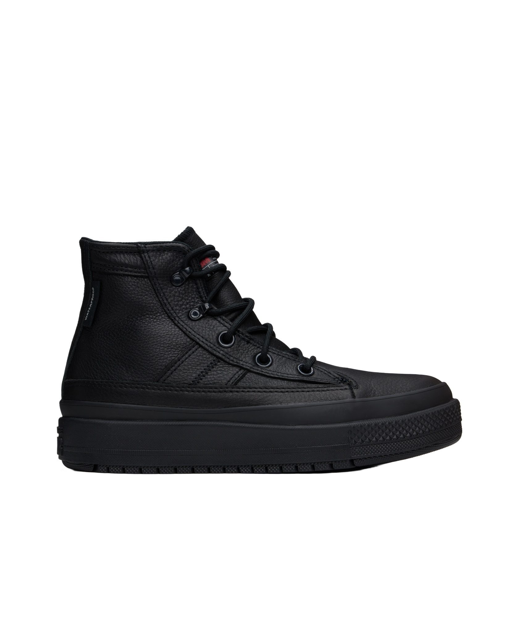 Converse Laced Sneakers In Black