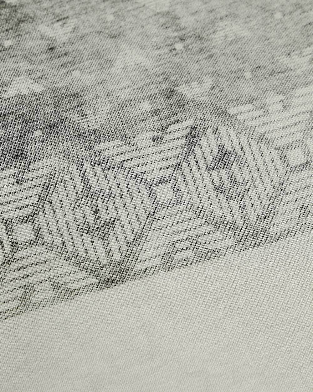 ARMANI JEANS V-COLLAR SHORT-SLEEVED T-SHIRT