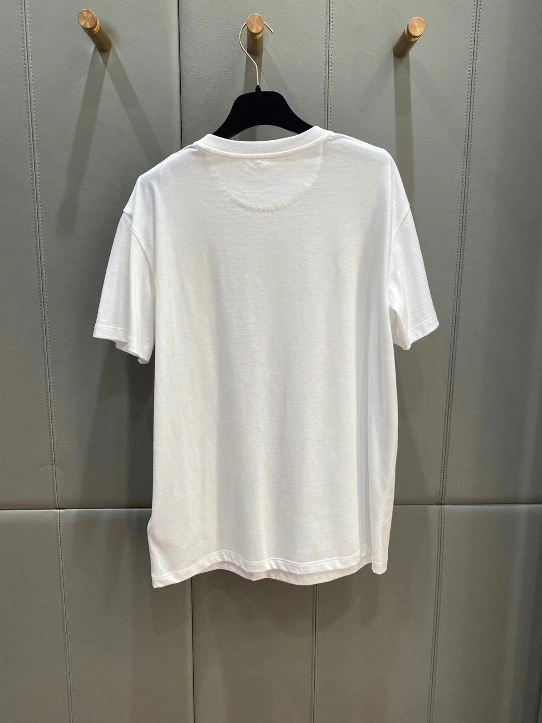 VALENTINO LOGO-EMBELLISHED SHORT-SLEEVED T-SHIRT