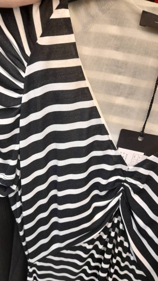 Weekend Max Mara Short-sleeved T-shirt In Black