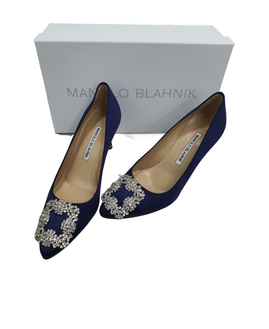 MANOLO BLAHNIK CRYSTAL BUCKLE DETAIL DESIGN HIGH HEELS