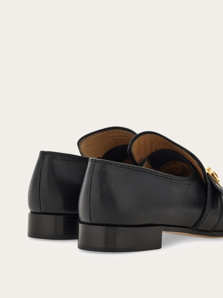 Ferragamo Mocassin Boucle Hug In Black