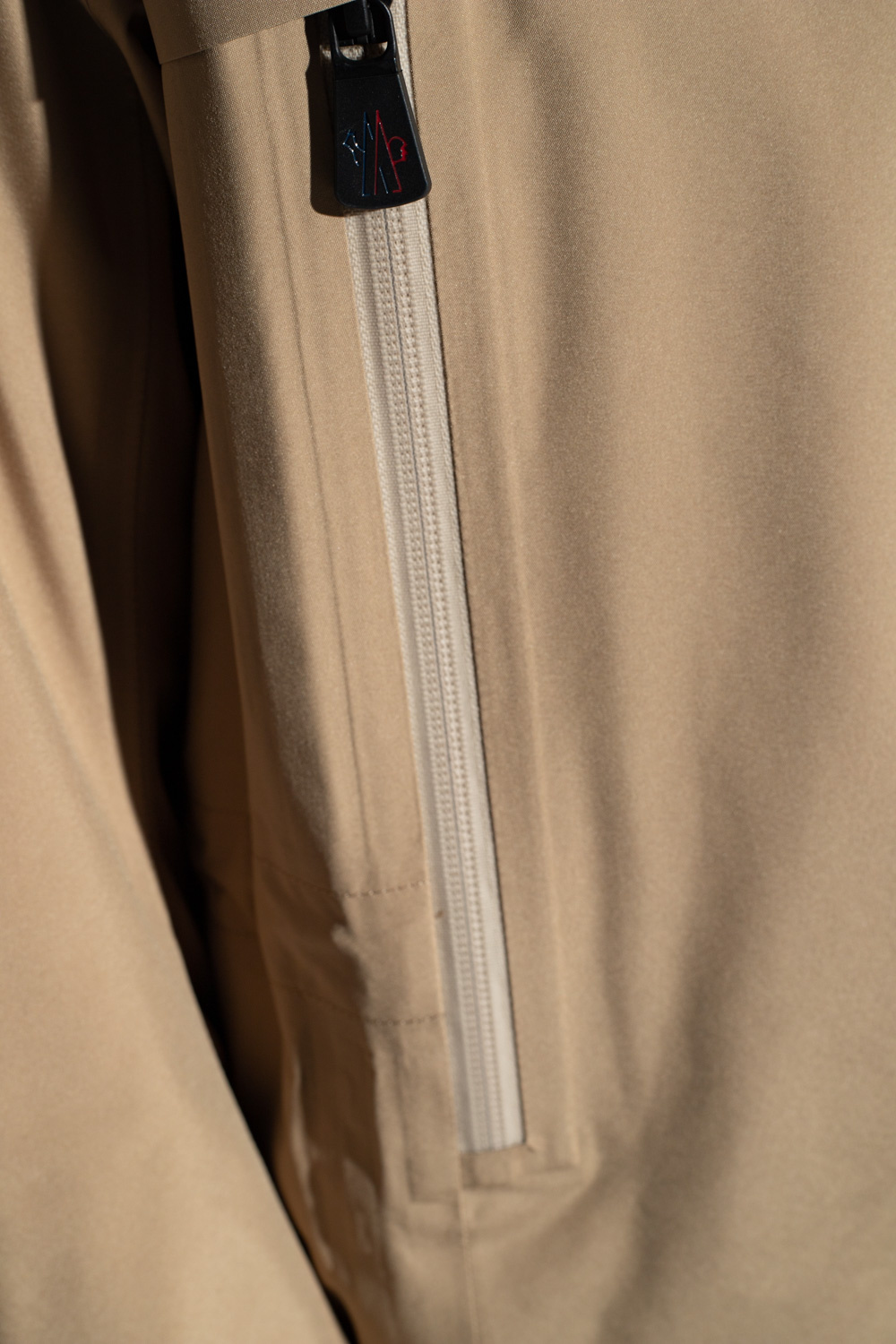 Moncler Single-breasted Hooded Coat In Brown