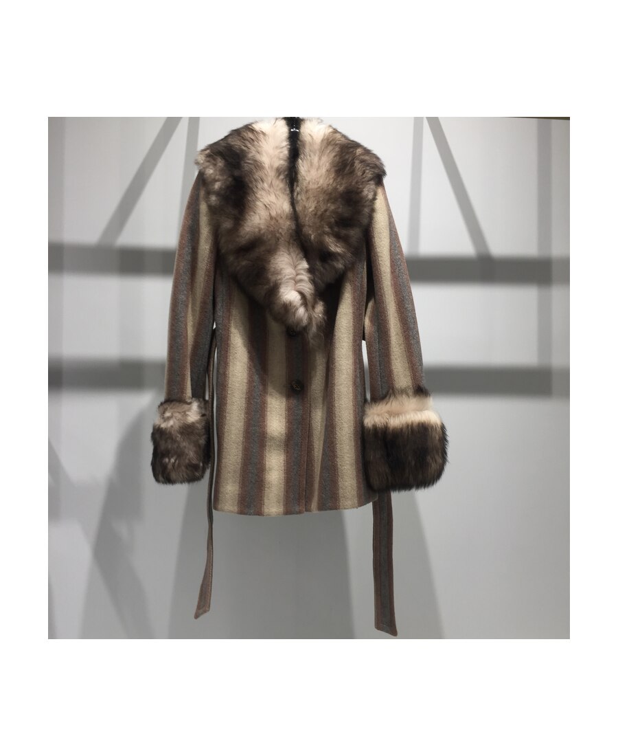 Marc Jacobs Luxury Large Fur Collar Medium And Long Color Coat W21714348 225 In Brown