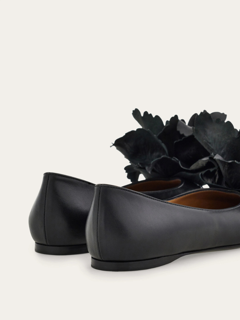 Ferragamo Flower Embellished Ballet Flat In Black