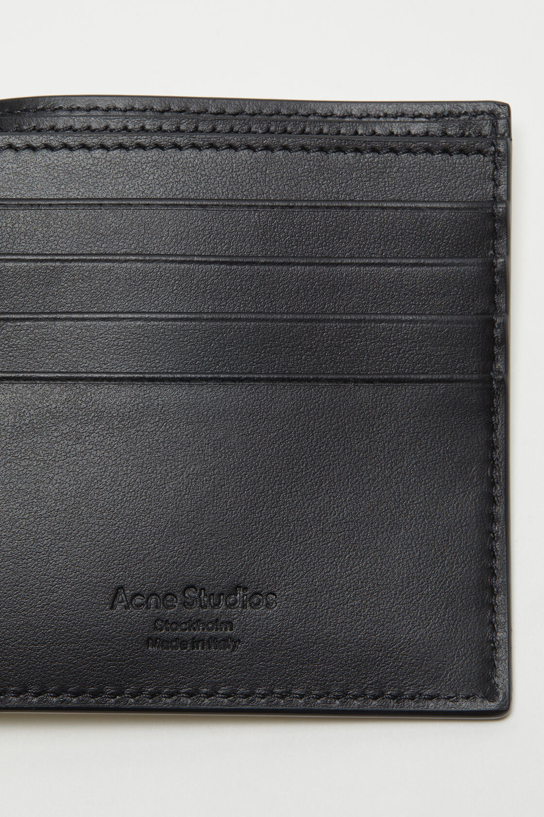 Acne Studios Bi-fold Leather Wallet In White