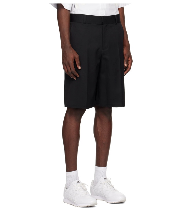 We11 Done Logo Shorts In Black