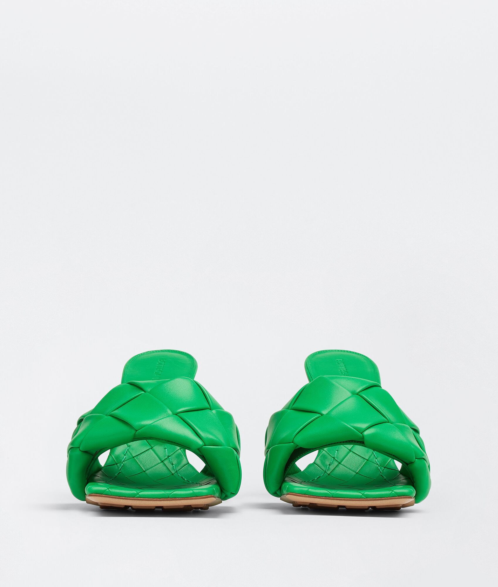 Bottega Veneta Lido Leather Sandals In Green