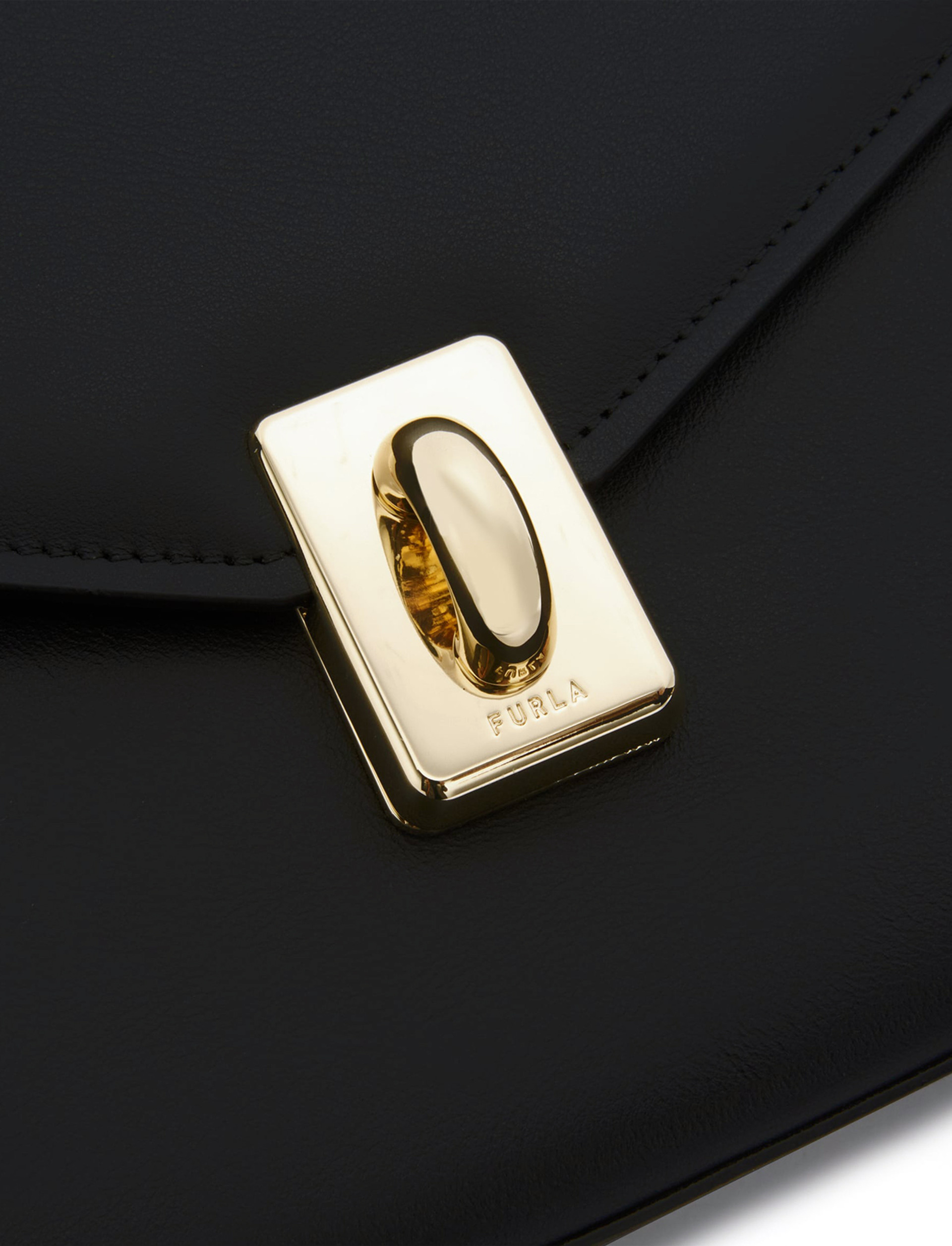 Furla Meridiana Shoulder Bag In Nero