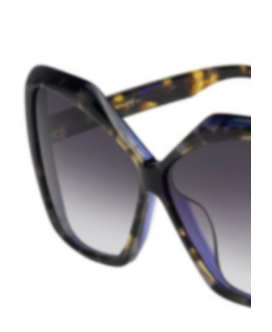 Fendi Square Sunglasses In Black