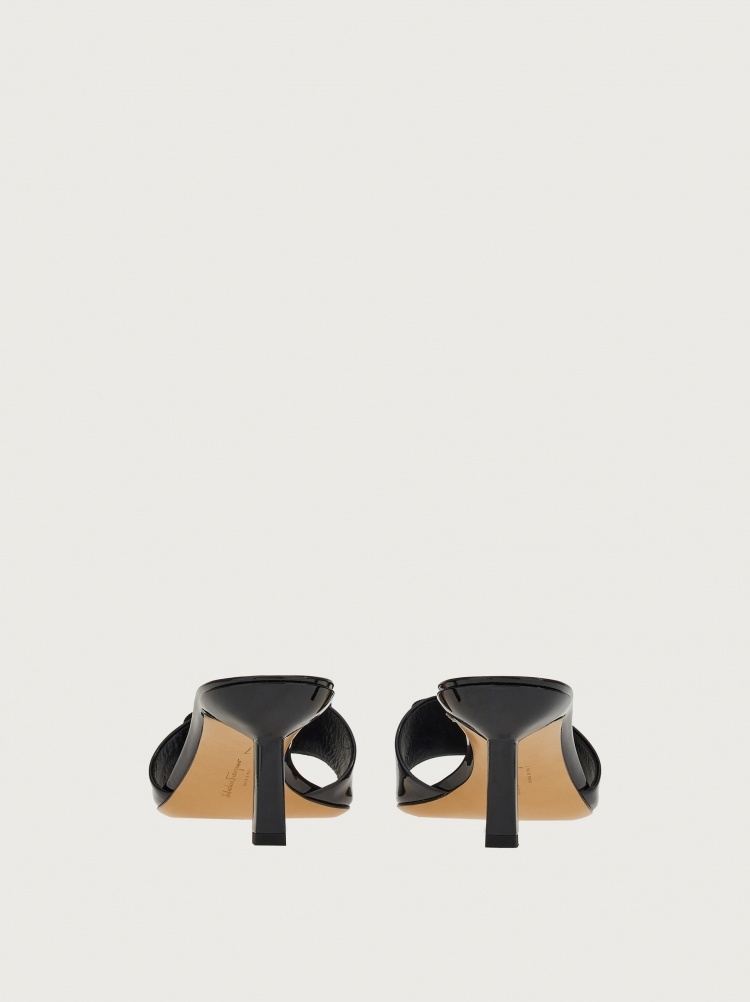 Ferragamo Glo 55 Womens Patent Embellished Heels In Black