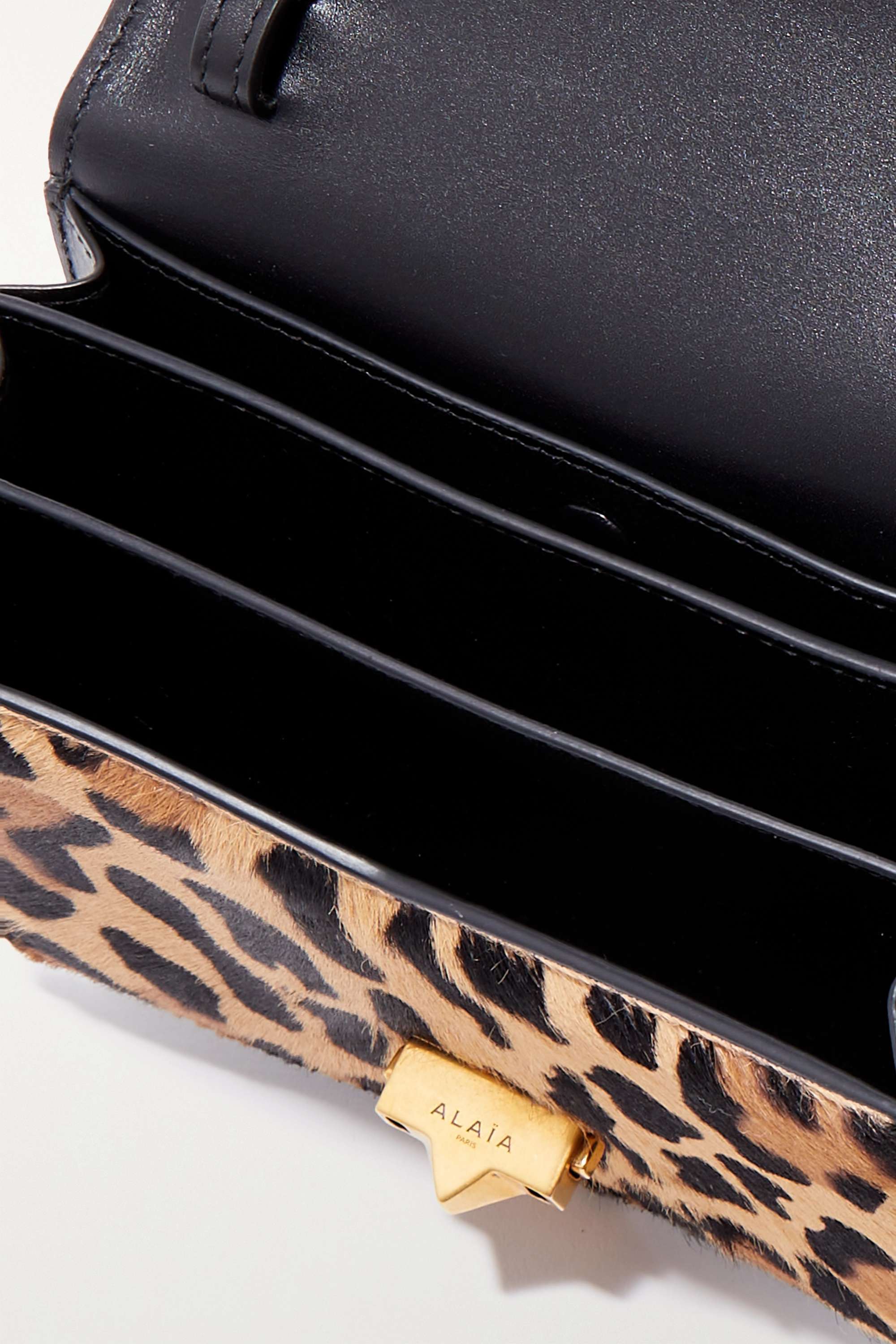 Alaïa Le Papa Leopard-print Shoulder Bag In Black