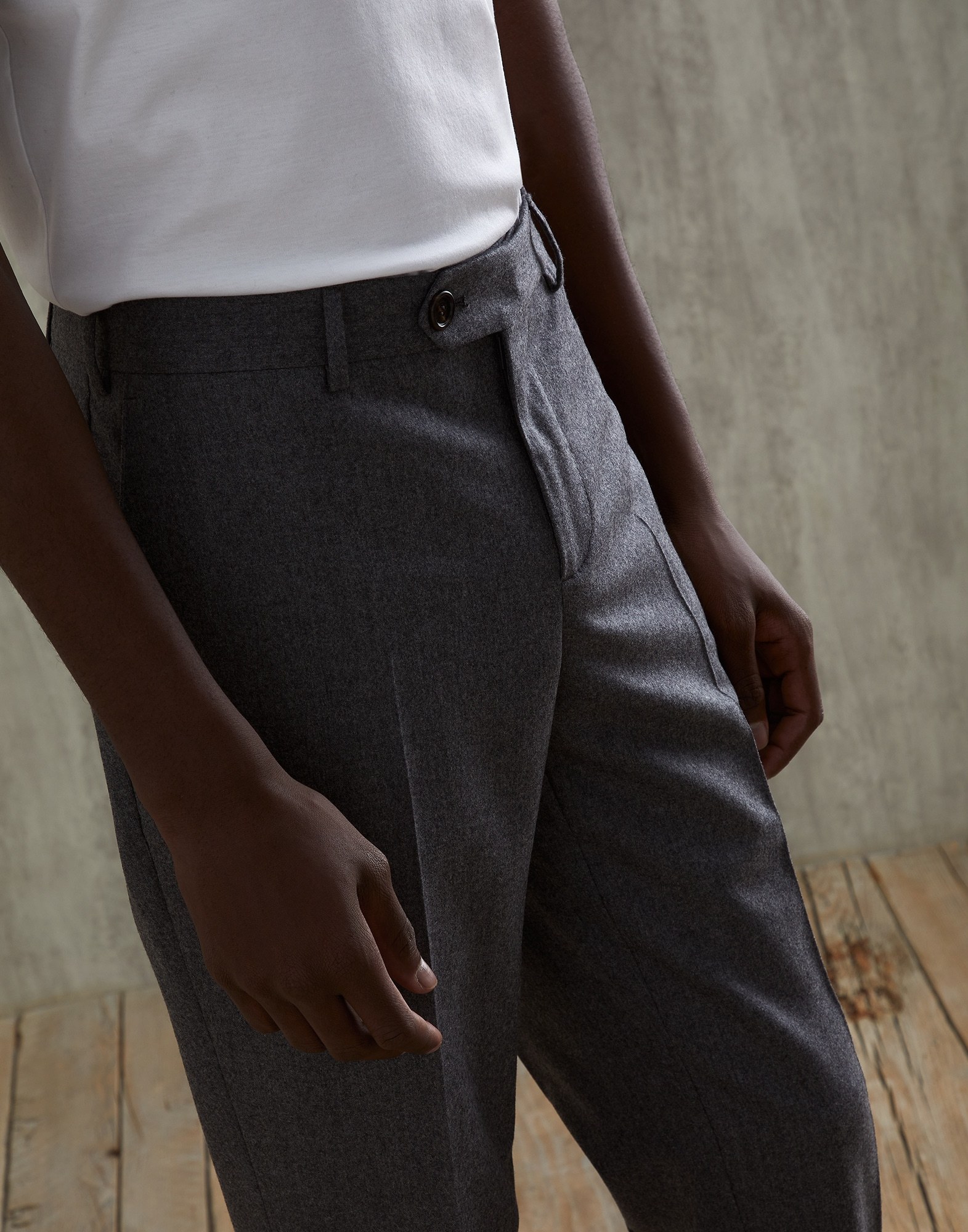 Brunello Cucinelli Wool Tailored Trousers With Multiple Pockets In Black