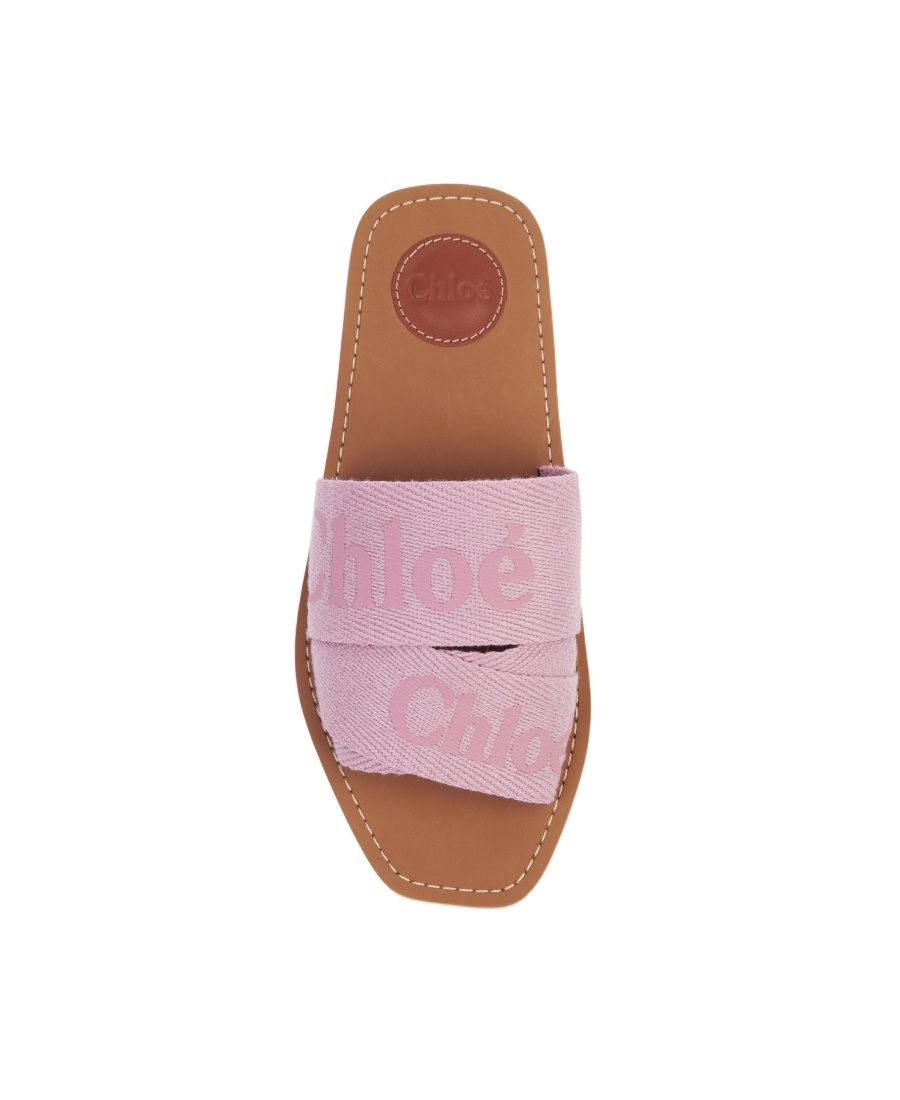 Shop Chloé Woody Flat Slides In Pink
