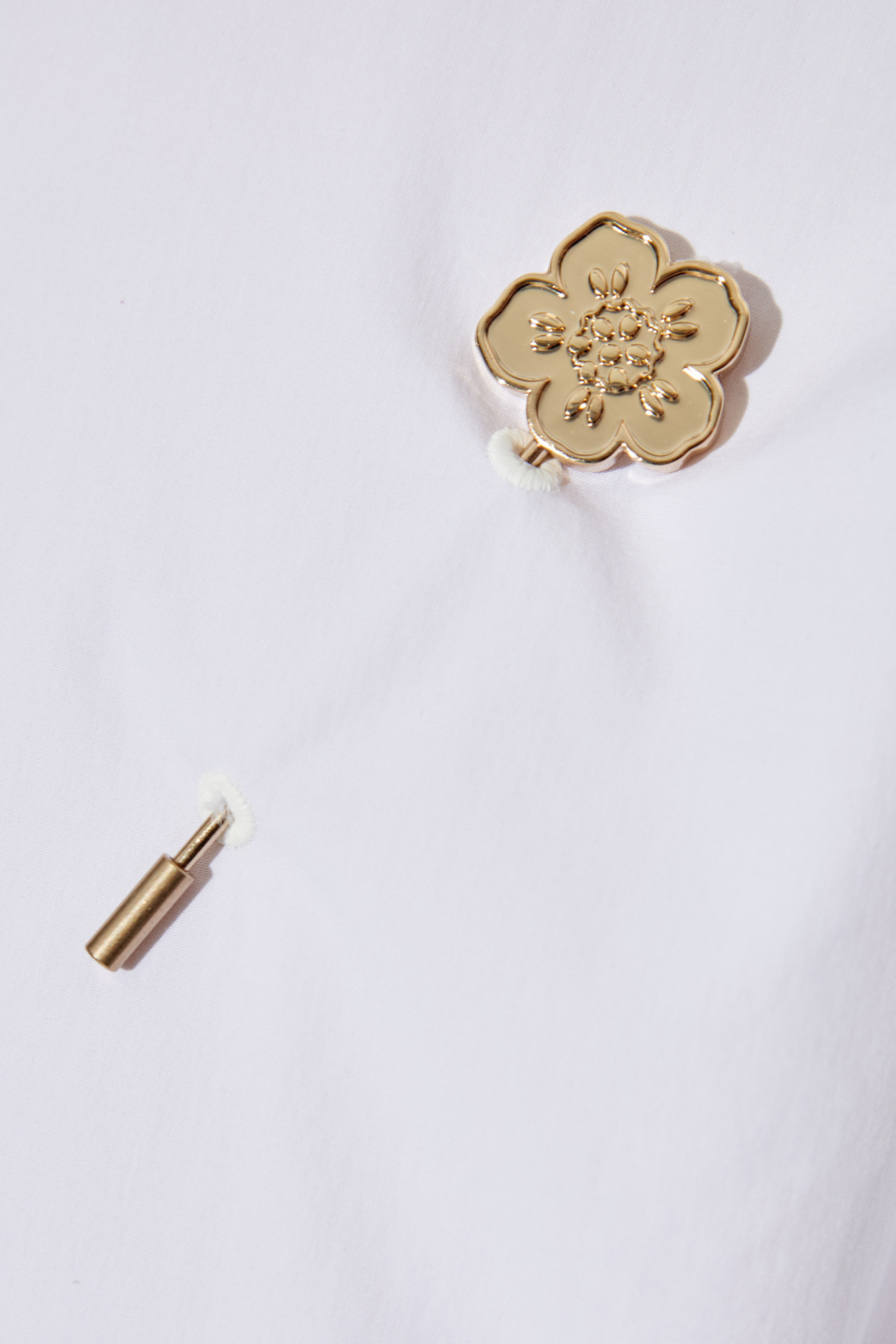 Kenzo Boke Flower-embellished Cotton Shirt In White