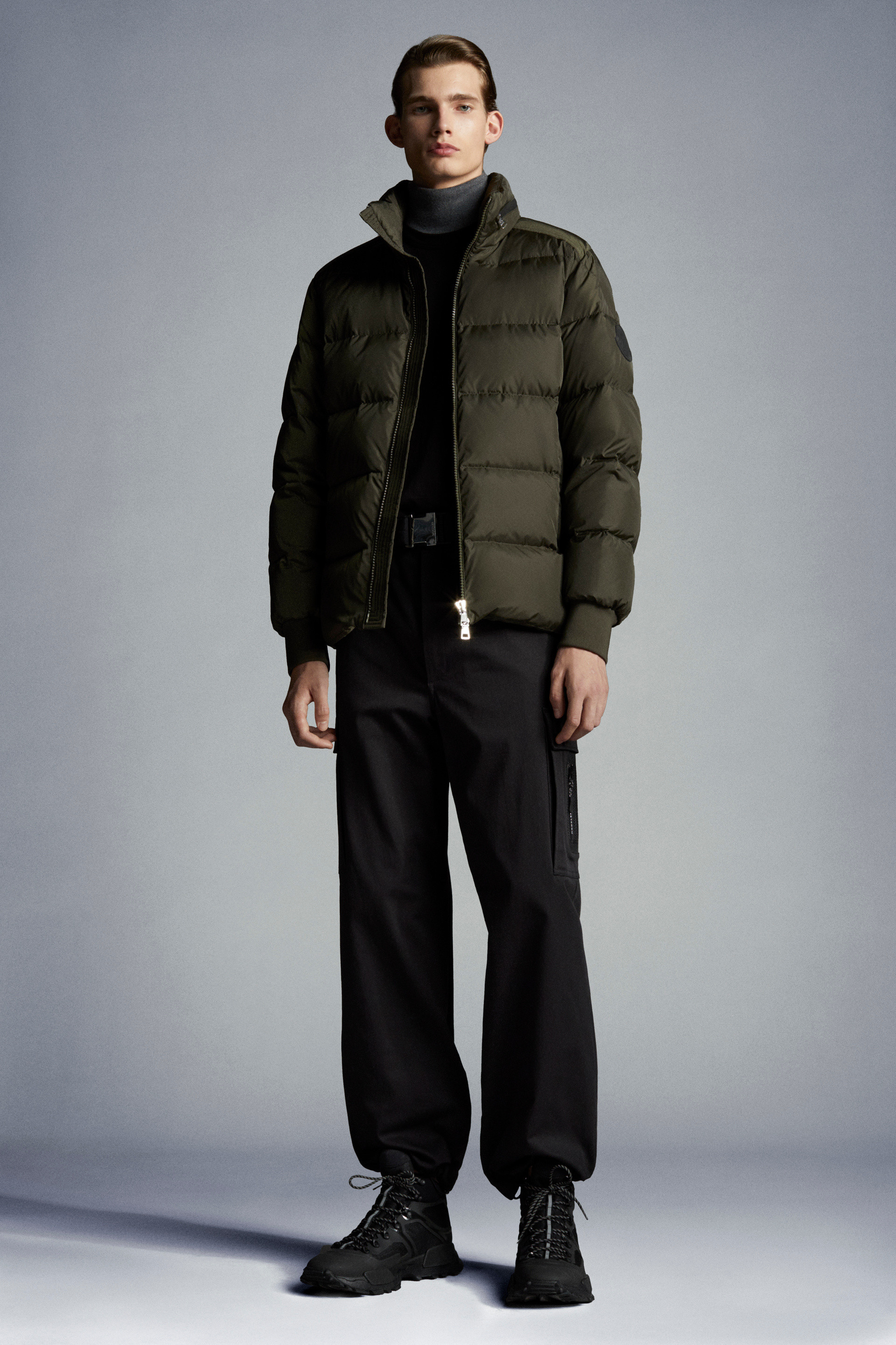 Moncler Wide-leg Cargo Trousers In Black