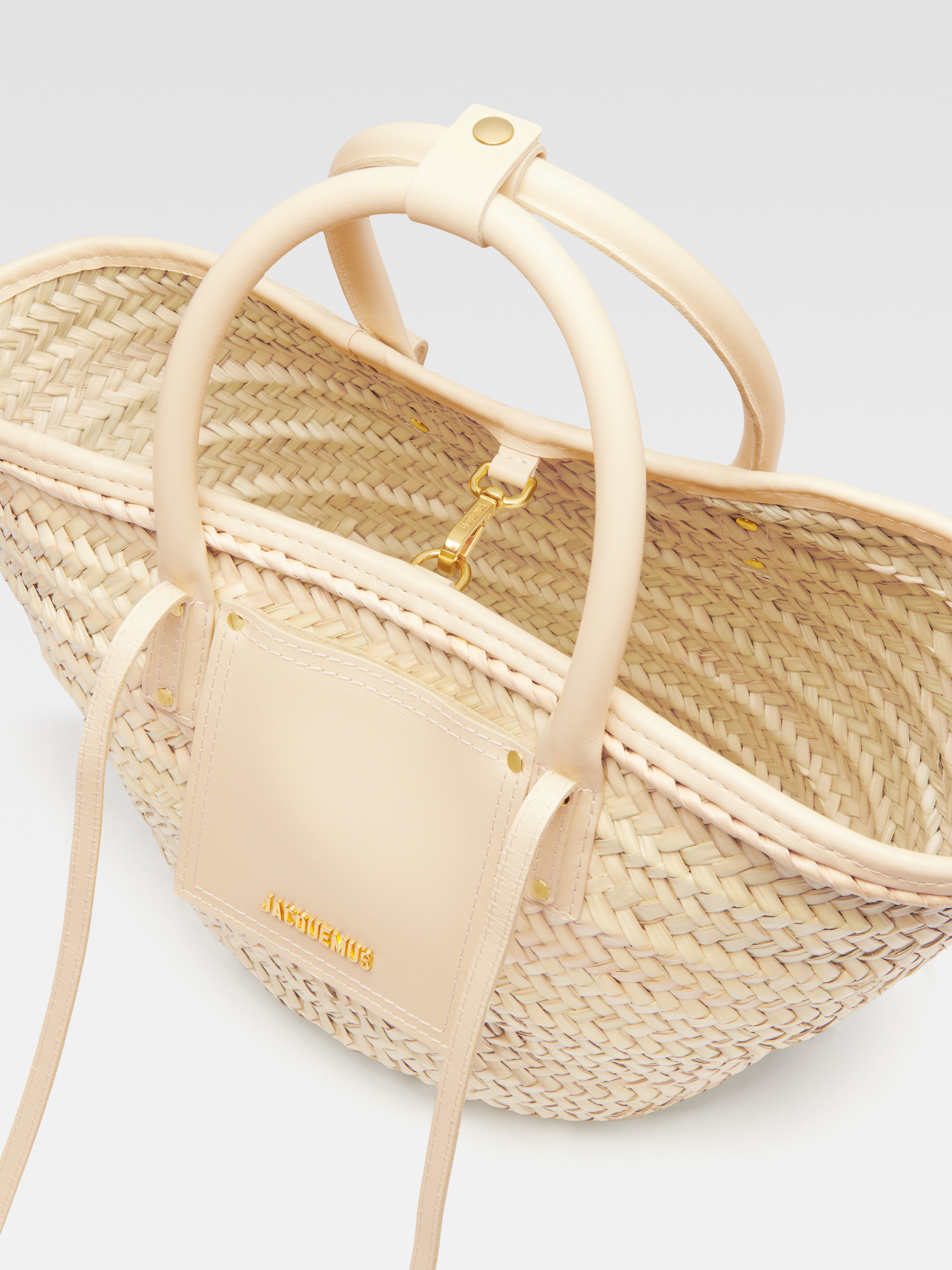 Jacquemus Le Panier Soli Raffia Tote Bag In Nude
