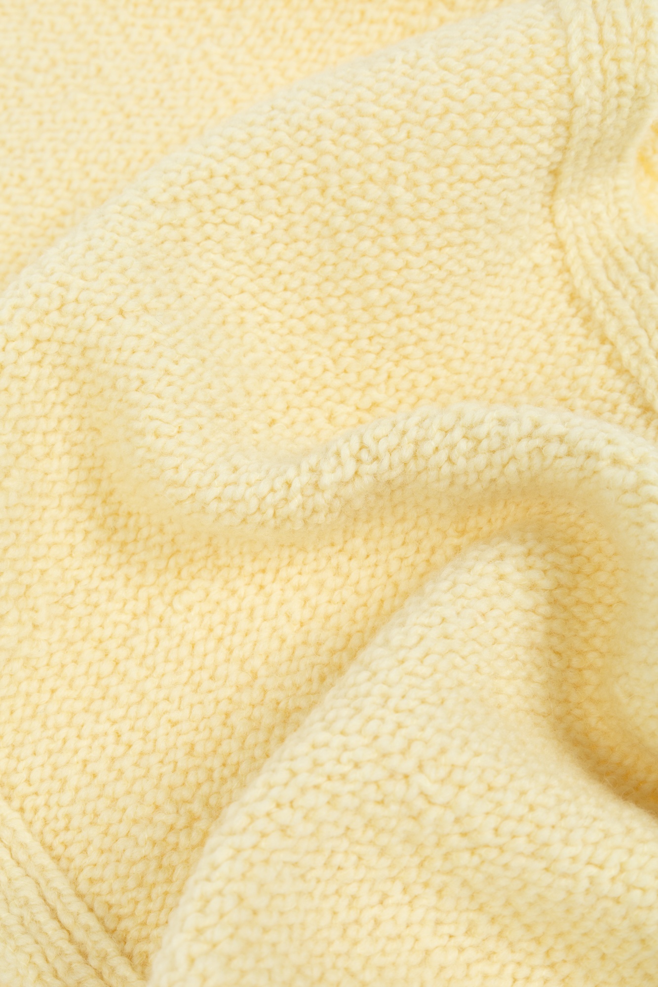 Jil Sander Logo Patch Wool Scarf In Yellow