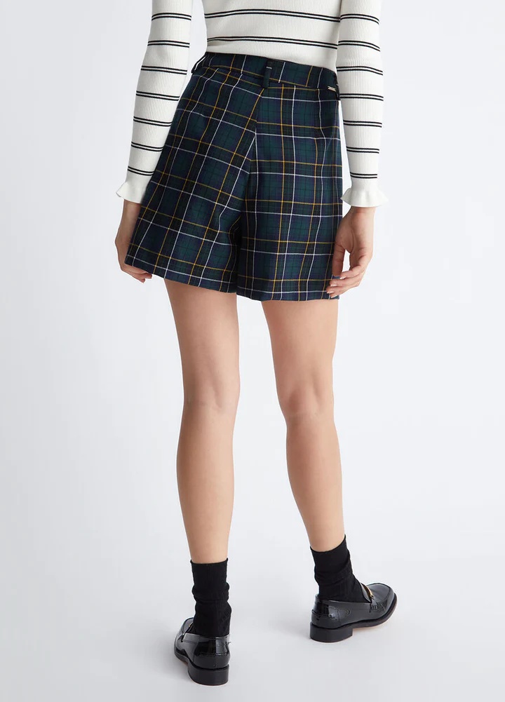 Shop Liu •jo Check-pattern Shorts In Black