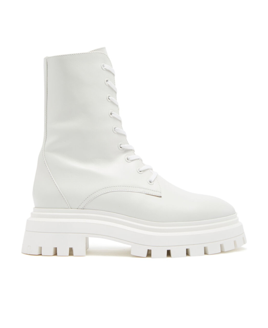 Stuart Weitzman Lace Up Short Boots In White