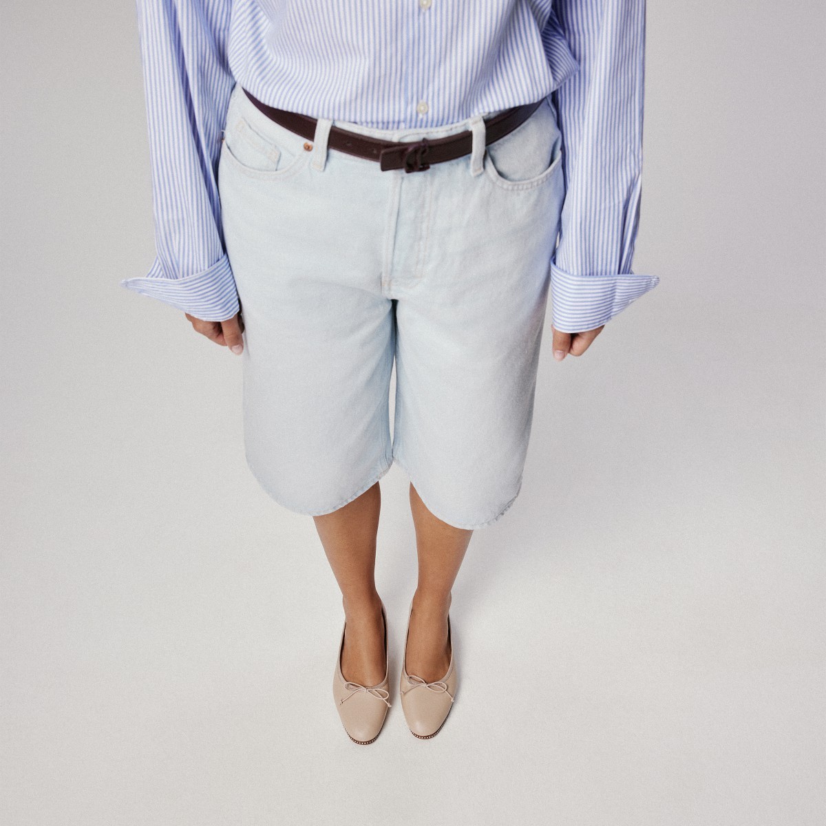 Christian Louboutin Round-toed Ballet Flats In Neutral