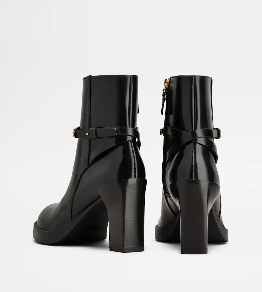 Tod's Stiefeletten 100mm In Black