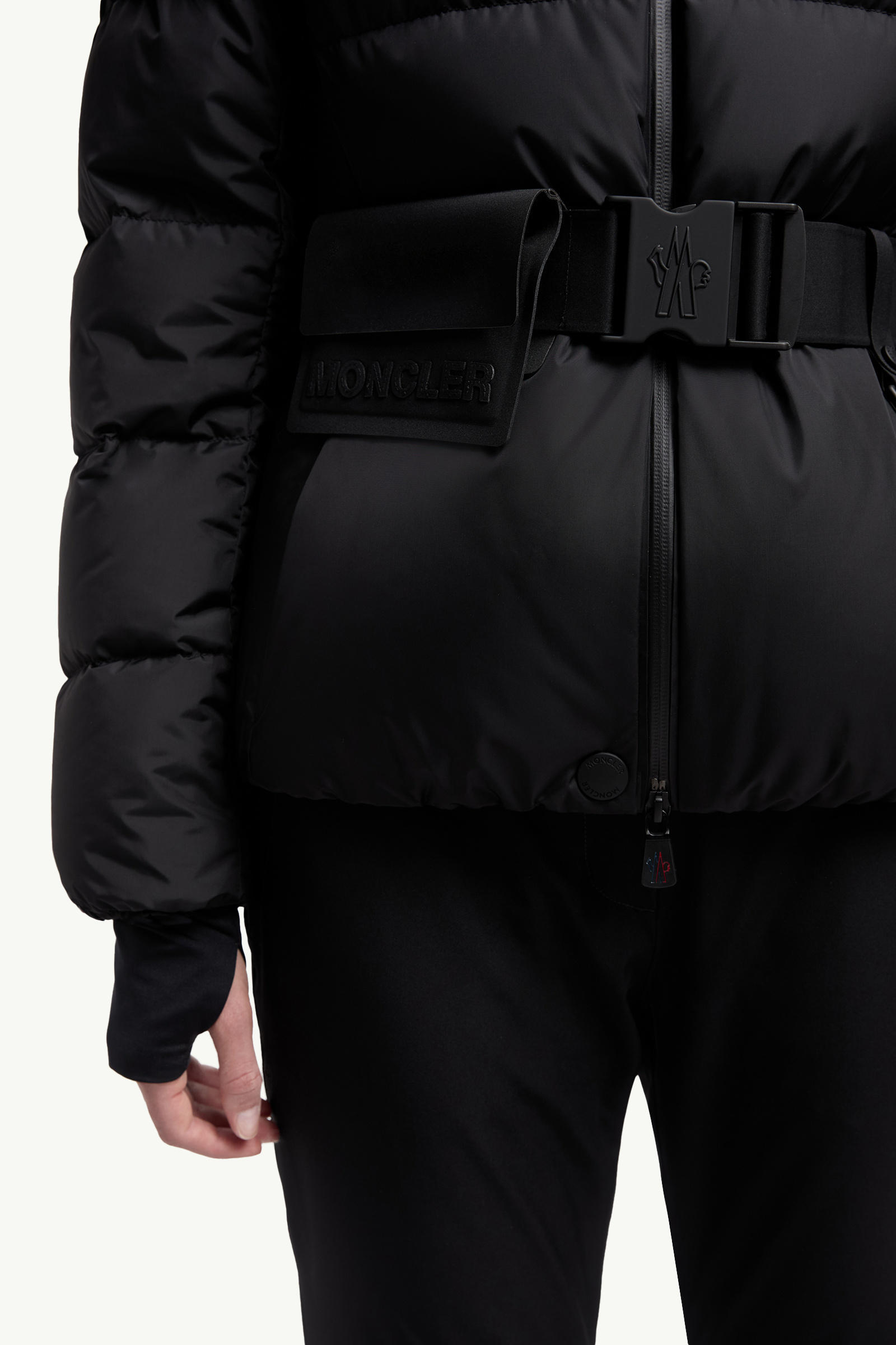 Moncler Bouquetin Padded Jacket Drawstring In Black