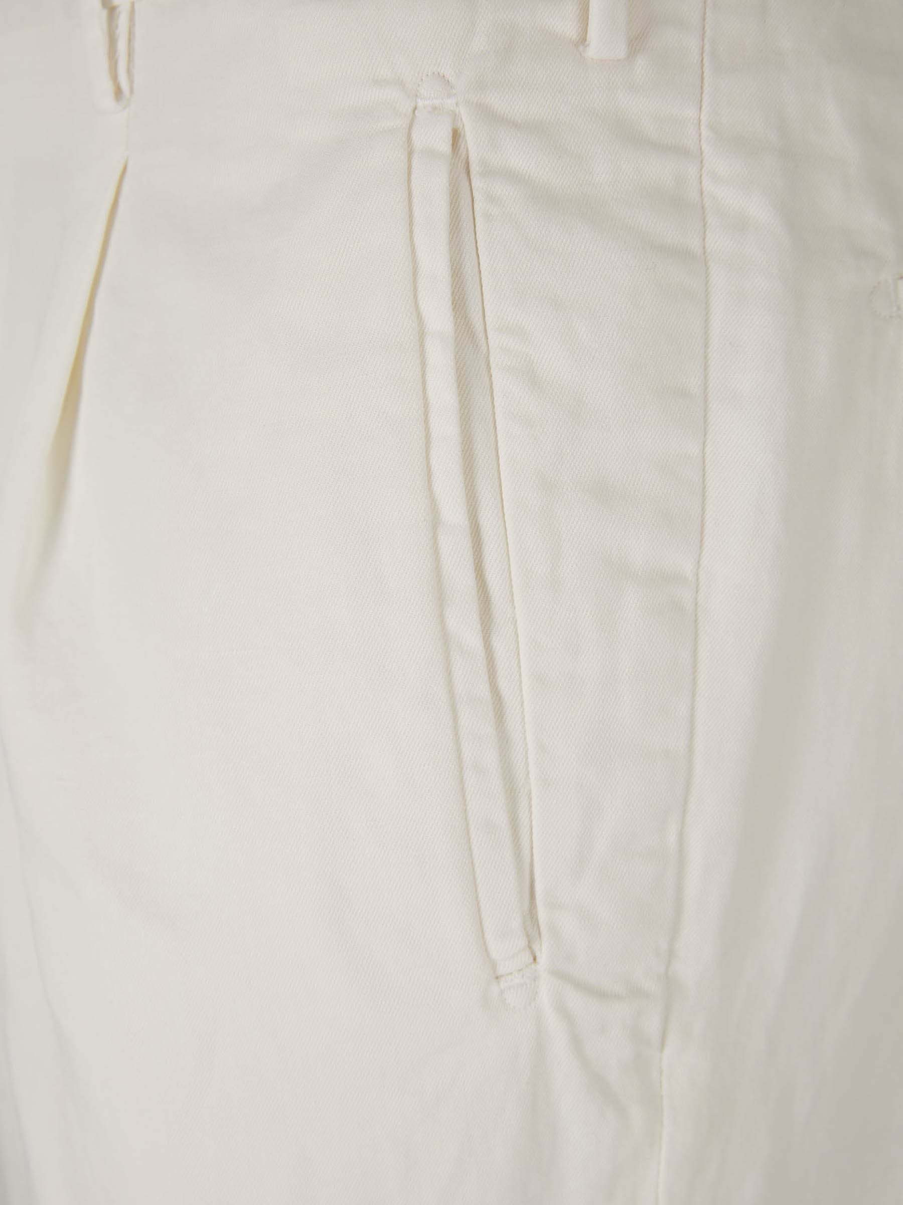 Incotex Belt Ring Casual Pants In White