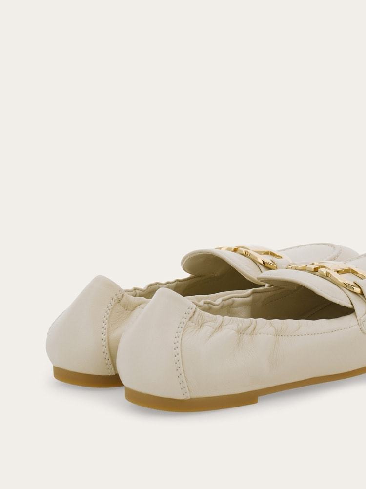 Ferragamo Jodie Casual Flat Loafers Elasticated Trim In White
