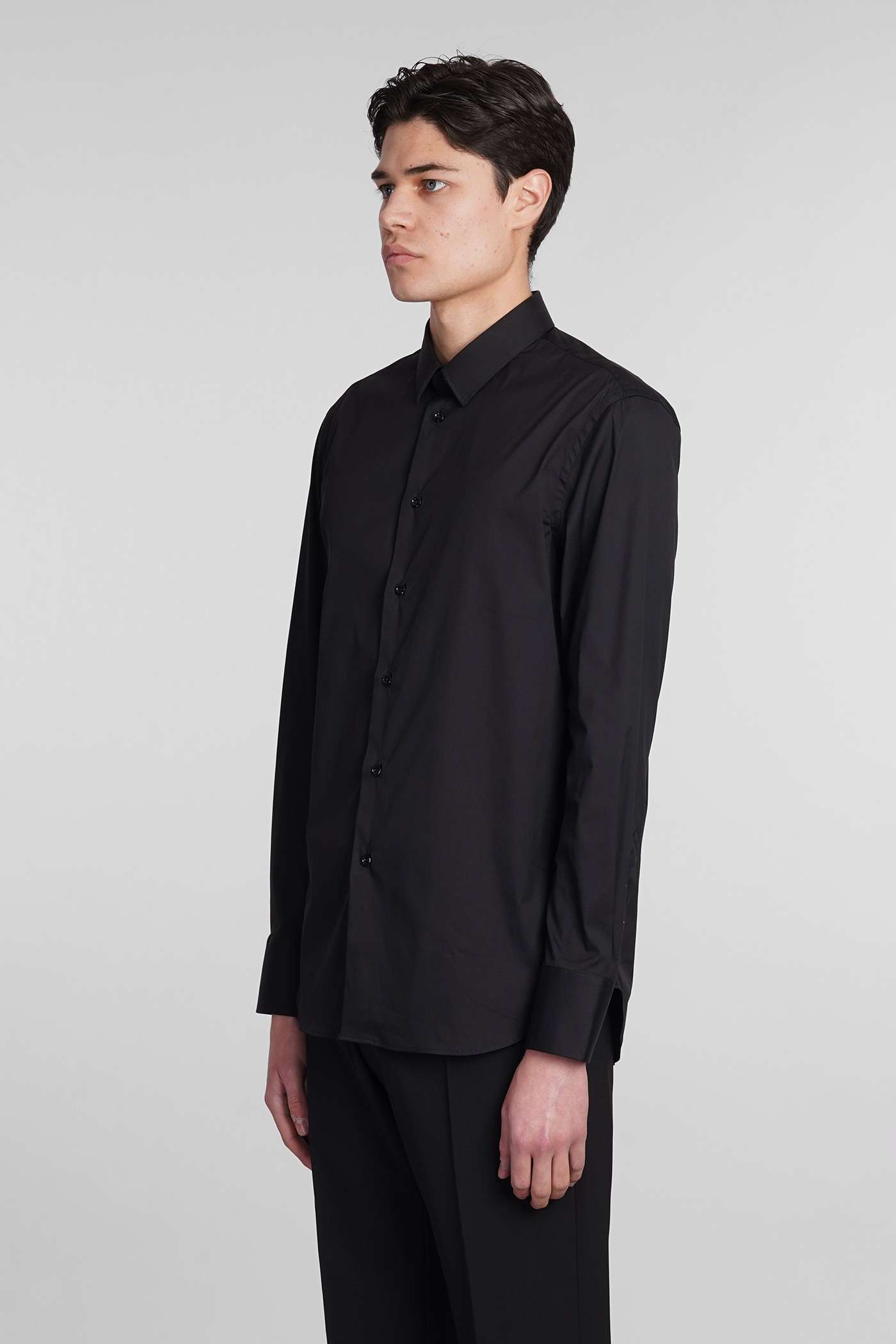 Emporio Armani Plain Long-sleeved Buttoned Shirt In Black
