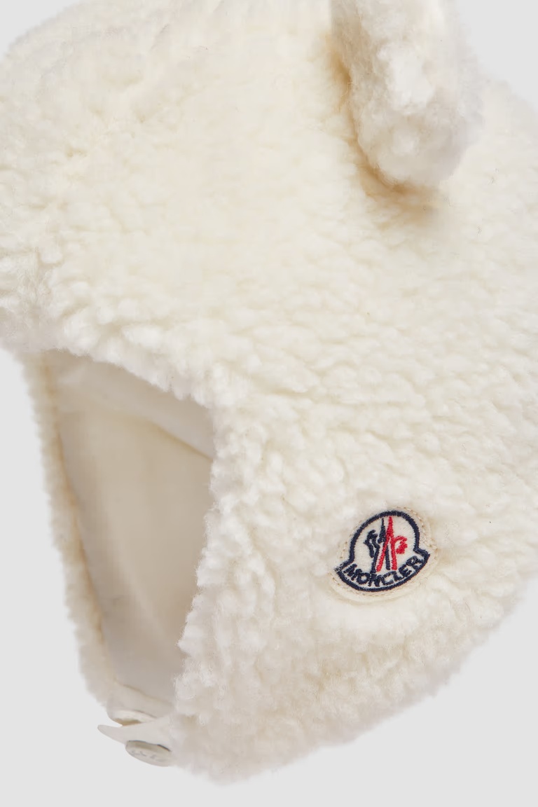 Moncler Teddy Hat With Ear Protectors In White