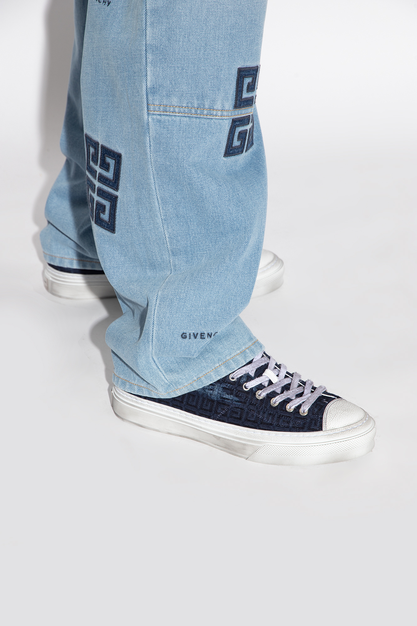 Givenchy Lace Up Sneakers In Blue
