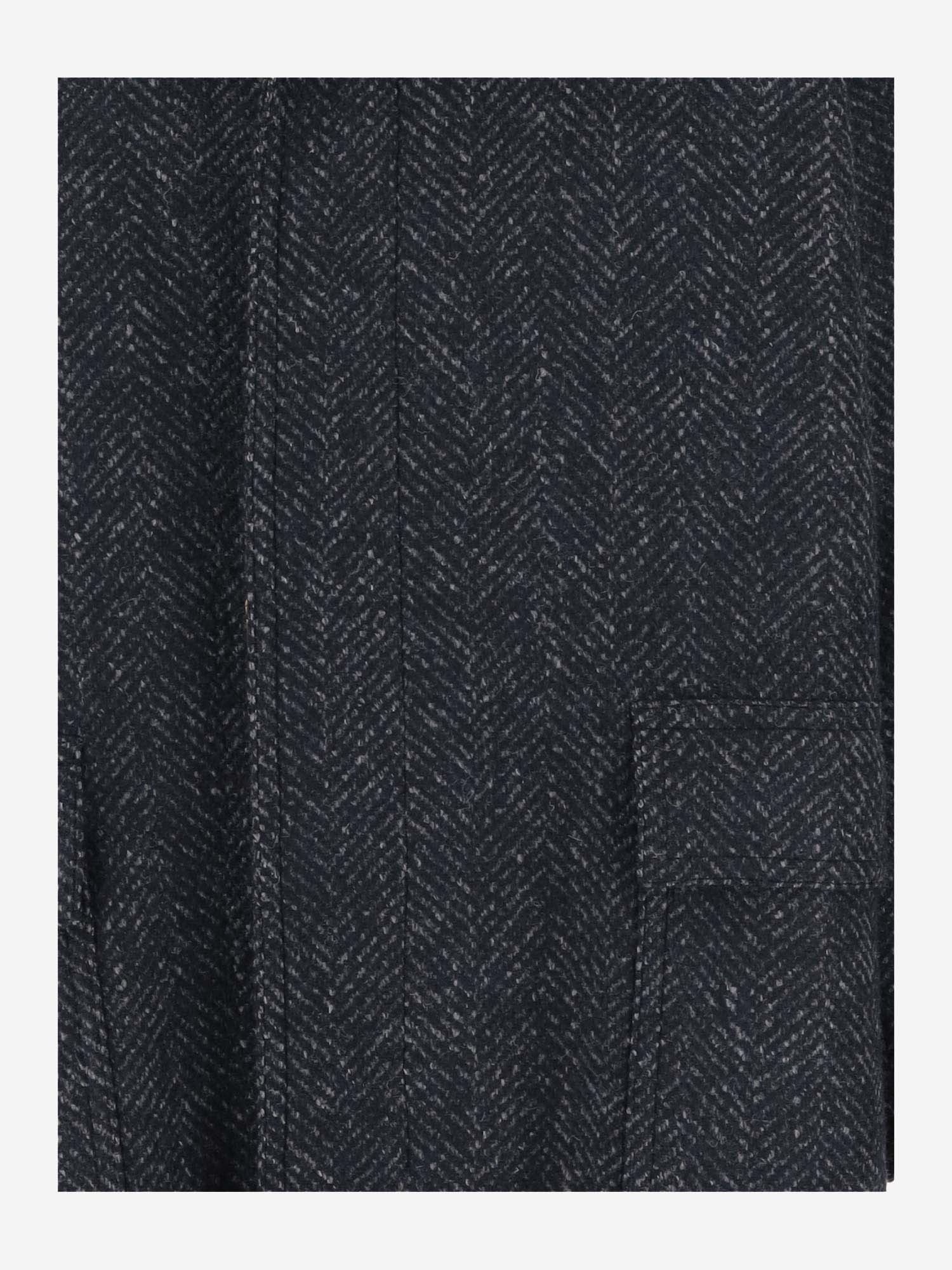Tagliatore Long-sleeved Coat In Black