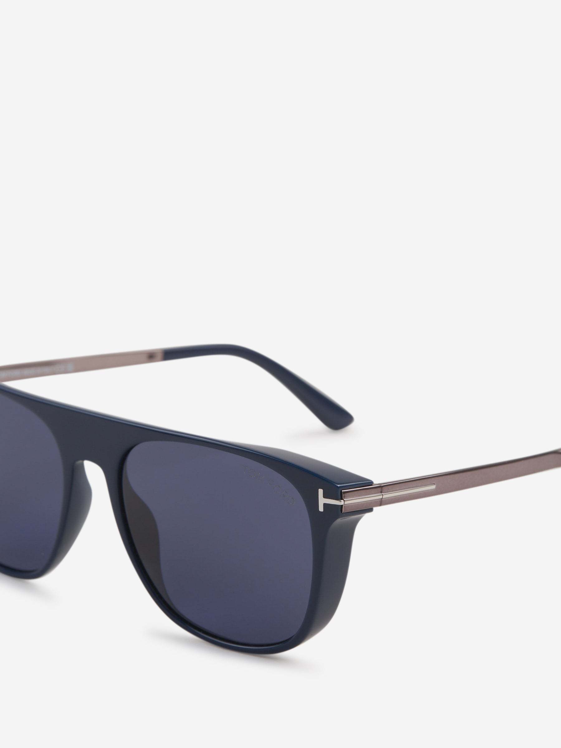 Tom Ford Rectangular Sunglasses In Gray