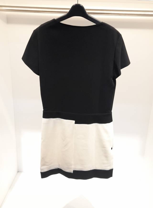 Moschino Short-sleeved Dress In Black