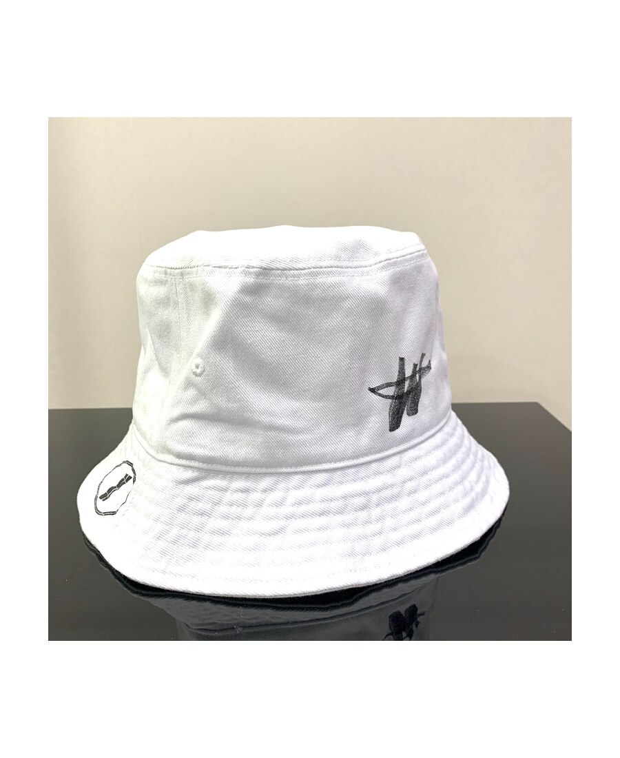 We11 Done Logo Printed Bucket Hat In White