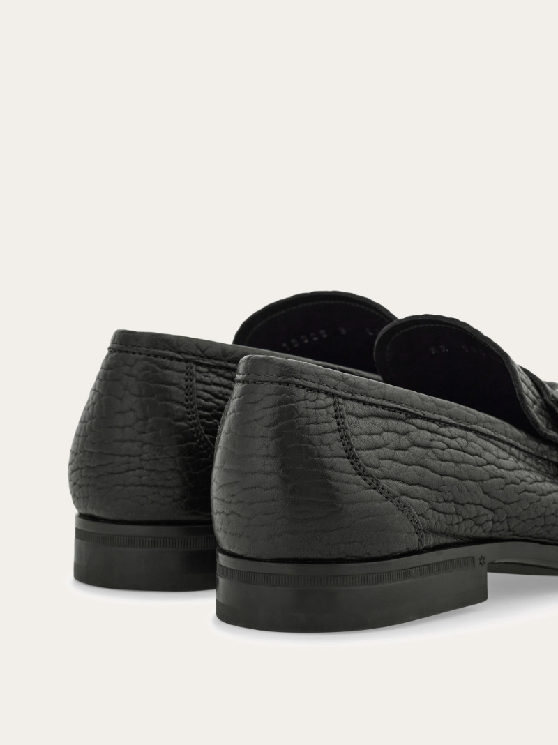 Ferragamo Leather Caspian Loafers In Black
