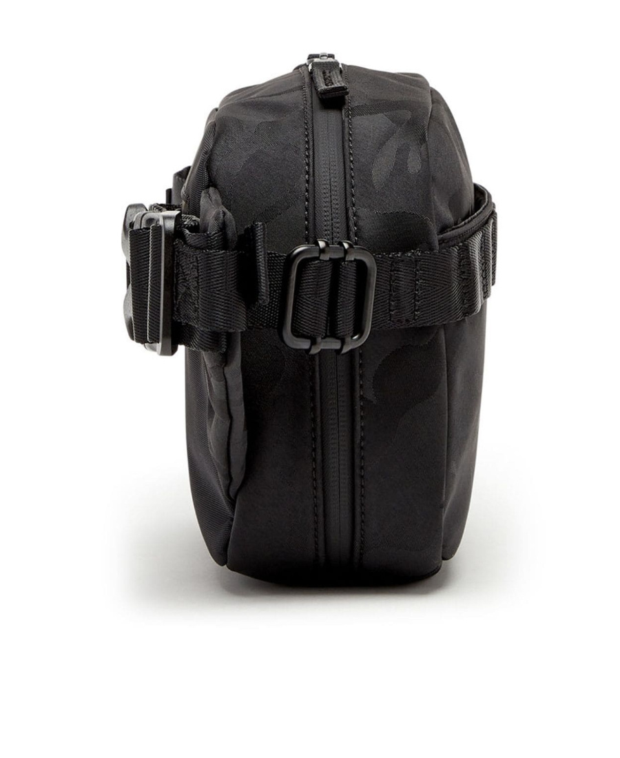 Diesel Dsrt Camouflage-print Belt Bag In Black
