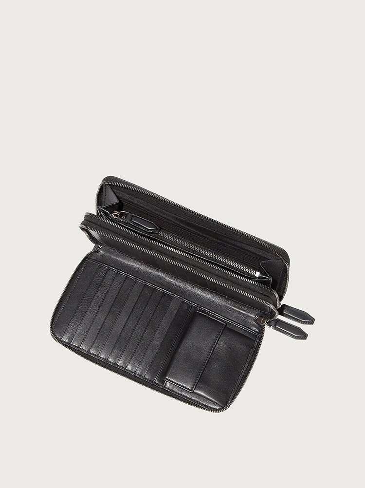 Ferragamo Salvatore Embossed Leather Zip Around Wallet In Black